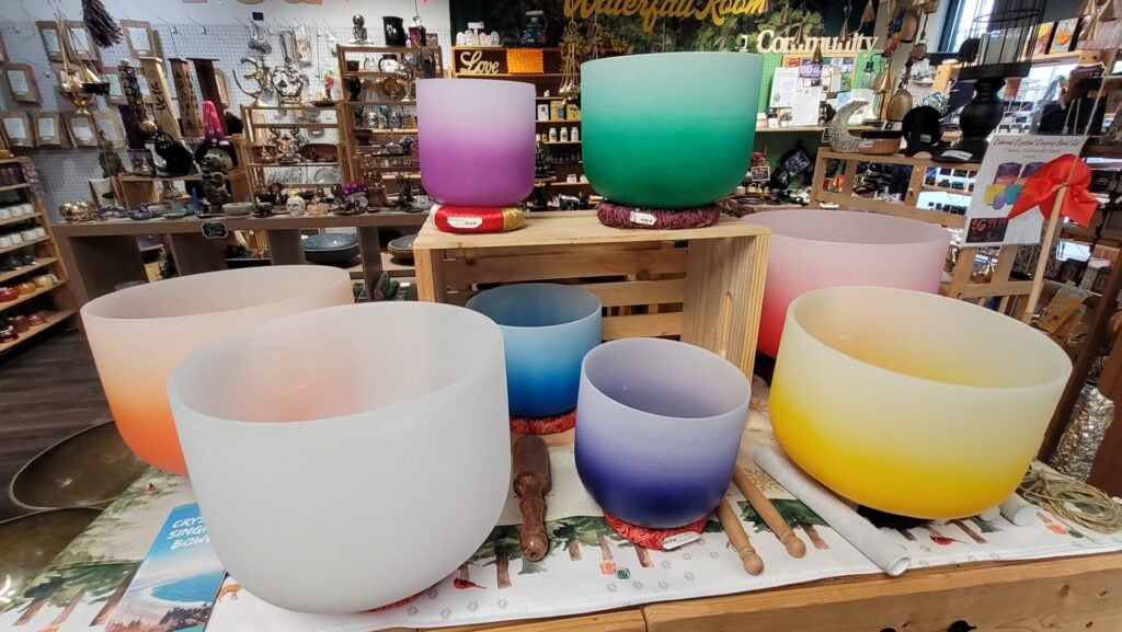 chakra-crystal-singing-bowls-set