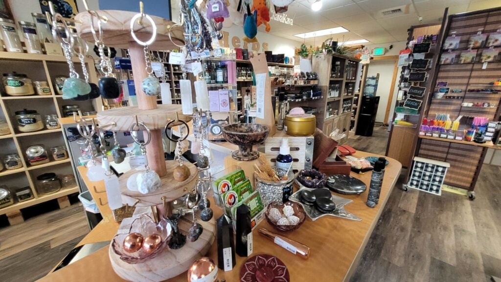 crystal-keychains-and-meditation-tools-display